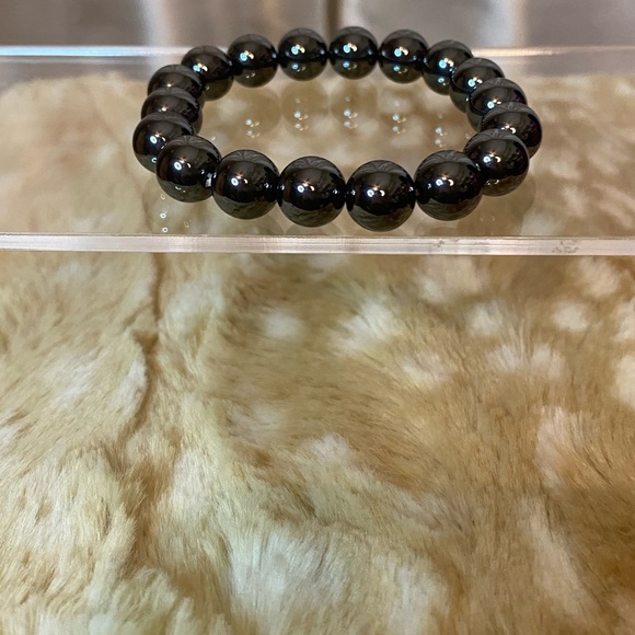 10mm Hematite Crystal Bead Stretch Bracelet - Picture 4 of 10